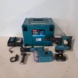 Accu combihamer met stofafzuiging, Makita, DHR243 / DX02 – kavel bij Onlineveilingmeester, Heerenveen