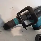 Elektrische breekhamer, Makita, HM1111C, 2017 – foto 3 – kavel bij Onlineveilingmeester, Heerenveen