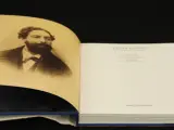 James Ensor: Tekeningen en prenten Robert Hoozee, Sabine Brown - Taevernier/ J.F. Heijbroek - Mercatorfonds – foto 2 – kavel bij De Kringwinkel, Antwerpen