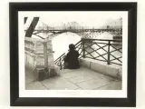 Set van 4 ingelijste zwart-wit prints - The Global Agency, Cities - Parijs & Londen – foto 3 – kavel bij De Kringwinkel, Antwerpen