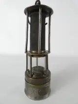 Oude metalen mijnlamp met glazen cilinder – foto 2 – kavel bij De Kringwinkel, Heverlee