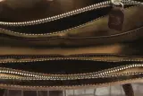 Vintage Tod’s handtas in bruin leder met krokodillenlook – foto 7 – kavel bij De Kringwinkel, Antwerpen