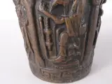 Decoratieve bronzen wijwateremmer (situla) – foto 5 – kavel bij De Kringwinkel, Heverlee