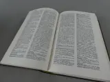 Set van 4 Franse woordenboeken Dictionnaire Quillet – foto 3 – kavel bij De Kringwinkel, Diest