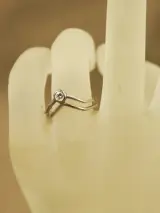 18 karaat witgouden ring met diamant – foto 8 – kavel bij De Kringwinkel, Antwerpen