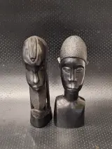 Set van 2 Afrikaanse Makonde bustes van massief ebbenhout – kavel bij De Kringwinkel, Gent