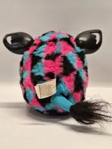 Set van 2 vintage Hasbro Furby Boom interactieve knuffels en 1 VTech Kruip en Leer Babybeer – foto 7 – kavel bij De Kringwinkel, Gent