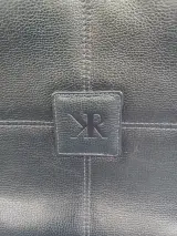 Stijlvolle donkerblauwe lederen handtas - Kevin Reiss - Made in Belgium – foto 2 – kavel bij De Kringwinkel, Gent