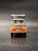 Lot van 10 authentieke Dinky Toys en Corgi Toys voertuigen - jaren '60/'70 – foto 6 – kavel bij De Kringwinkel, Gent