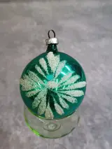 Unieke vintage kerstversiering set - 7 Glazen kerstballen en piek – foto 7 – kavel bij De Kringwinkel, Gent