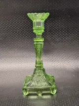 Lichtgroene persglazen kandelaars met leeuwenkop - Depression Glass-stijl – foto 3 – kavel bij De Kringwinkel, Gent
