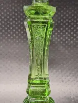 Lichtgroene persglazen kandelaars met leeuwenkop - Depression Glass-stijl – foto 6 – kavel bij De Kringwinkel, Gent