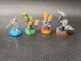 Verzameling van 30 Skylanders gamefiguren inclusief Giants – foto 6 – kavel bij De Kringwinkel, Gent