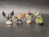 Verzameling van 30 Skylanders gamefiguren inclusief Giants – foto 8 – kavel bij De Kringwinkel, Gent