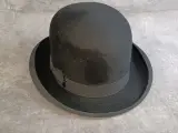 Klassieke zwarte bolhoed - Vintage "Superior Quality" vilt – foto 3 – kavel bij De Kringwinkel, Gent