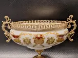 Luxe Klassieke Porseleinen Coupe op Voet - Ceramiche Alfa Italy (Met Messing Beslag) – foto 6 – kavel bij De Kringwinkel, Gent