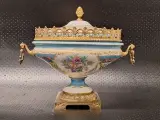 Klassieke Porseleinen Terrine / Bonbonnière met Bronzen Montuur - ACF (Décor de Paris) – foto 2 – kavel bij De Kringwinkel, Gent