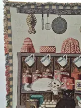 Vintage tapijt / wandkleed met katten in een keuken - Goodwin Weavers (Made in U.S.A.) – foto 2 – kavel bij De Kringwinkel, Gent