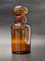 Set van 8 vintage Belgische apothekerspotten in bruin glas - Mid Century Modern – foto 4 – kavel bij De Kringwinkel, Gent