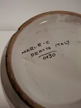 Keramische pot met deksel en bord van Mari C Deruta Italy – foto 5 – kavel bij De Kringwinkel, Ronse