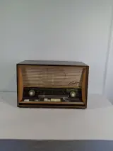 Vintage Buizenradio SABA Villingen – foto 2 – kavel bij De Kringwinkel, Geraardsbergen