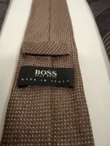 Set van 6 Hugo Boss herenstropdassen met diverse designs – foto 7 – kavel bij De Kringwinkel, Ronse