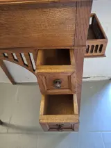 Antieke houten werk-/bijzettafel – foto 2 – kavel bij De Kringwinkel, Herzele