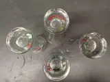 Set van 4 vintage Duvel fluitglazen – foto 10 – kavel bij De Kringwinkel, Ninove