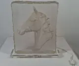 Decoratieve tafellamp met paardenhoofd in reliëf – foto 2 – kavel bij De Kringwinkel, Geraardsbergen
