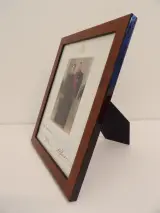 Gesigneerde foto in presentatiekader koning Albert II en koningin Paola – foto 5 – kavel bij De Kringwinkel, Leopoldsburg