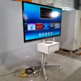 Verrijdbare tv, Sharp, LC70LE – foto 2 – kavel bij Domeinen Roerende Zaken, Groningen