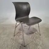 Ca. 18x Stoel, Fritz Hansen – kavel bij Domeinen Roerende Zaken, Groningen