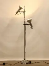 Vintage chroom vloerlamp met 2 spots – Toegeschreven aan Hustadt / Hans Schmidt – foto 7 – kavel bij De Kringwinkel, Antwerpen