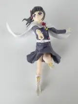 Verzameling Japanse animefiguren (4 stuks) – foto 4 – kavel bij De Kringwinkel, Heverlee