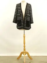 By Malene Birger - open vest in zwart en zilvergrijs met glanzende afwerking – foto 2 – kavel bij De Kringwinkel, Antwerpen