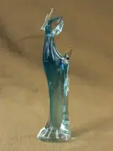 Madonna (Heilige Maagd Maria) beeld van handgeblazen glas – foto 5 – kavel bij De Kringwinkel, Antwerpen