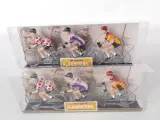 Set van metalen wielrenners Flandriens in displaybox – foto 4 – kavel bij De Kringwinkel, Heverlee