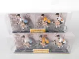 Set van metalen wielrenners Flandriens in displaybox – foto 5 – kavel bij De Kringwinkel, Heverlee