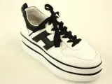 Hogan sneakers dames met plateauzool - maat 38 - Made in Italy – foto 7 – kavel bij De Kringwinkel, Antwerpen