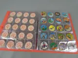 Grote verzameling caps – foto 8 – kavel bij De Kringwinkel, Diest