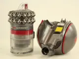 Dyson Big Ball Absolute 2 stofzuiger met accessoires – foto 8 – kavel bij De Kringwinkel, Antwerpen