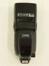 Canon EOS 600D + EF-S 18-200mm f/3.5-5.6 IS Lens + Speedlite 580EX II – foto 3 – kavel bij De Kringwinkel, Antwerpen