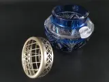 Art Deco kristallen pique-fleur – Kobaltblauw cut-to-clear – foto 3 – kavel bij De Kringwinkel, Heverlee