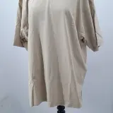 T-Shirt, maat M, Balenciaga – foto 3 – kavel bij Domeinen Roerende Zaken, Groningen