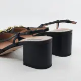 Paar hakken, maat 37, Gucci, 771601 37 220 – foto 5 – kavel bij Domeinen Roerende Zaken, Groningen