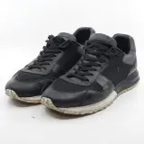 Paar sneakers, maat 7, Louis Vuitton, GO 0221 – kavel bij Domeinen Roerende Zaken, Groningen