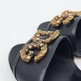 Paar pumps. maat 37,5, Dolce&Gabbana, CR1156 – foto 7 – kavel bij Domeinen Roerende Zaken, Groningen