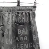 Korte Broek, maat 48, Balenciaga – foto 5 – kavel bij Domeinen Roerende Zaken, Groningen