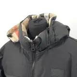 Jas, maat M, Burberry – foto 5 – kavel bij Domeinen Roerende Zaken, Groningen