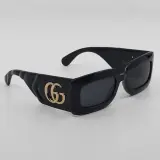 Zonnebril, Gucci, GG0811S – foto 3 – kavel bij Domeinen Roerende Zaken, Groningen